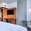 Cambria Hotel Boston Downtown-Seaport