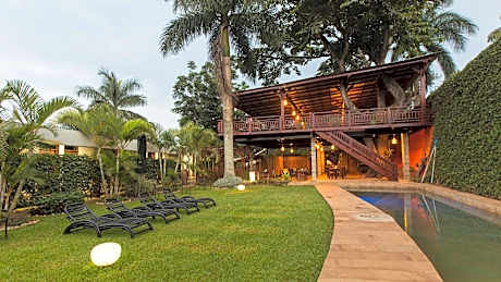 Humura Resorts