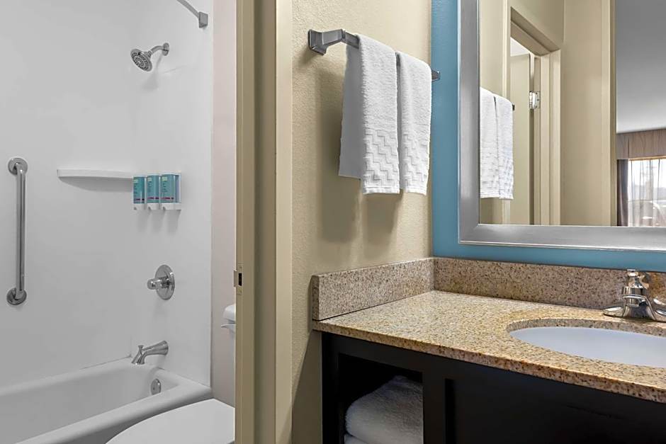 Best Western Newport Inn