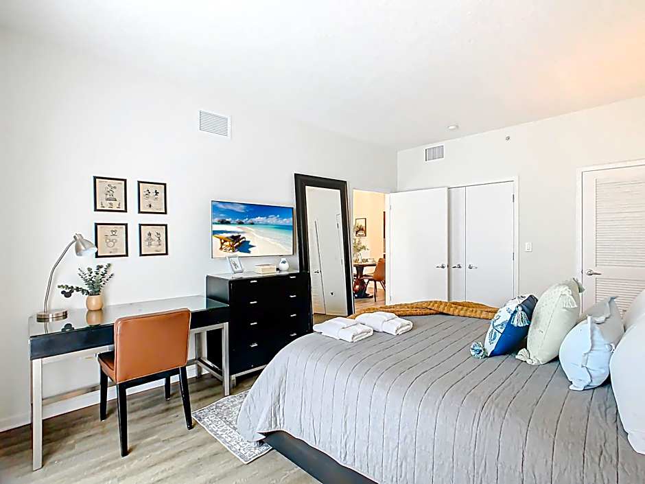 1Bed/1Bath Pet Friendly Condo at the Melia