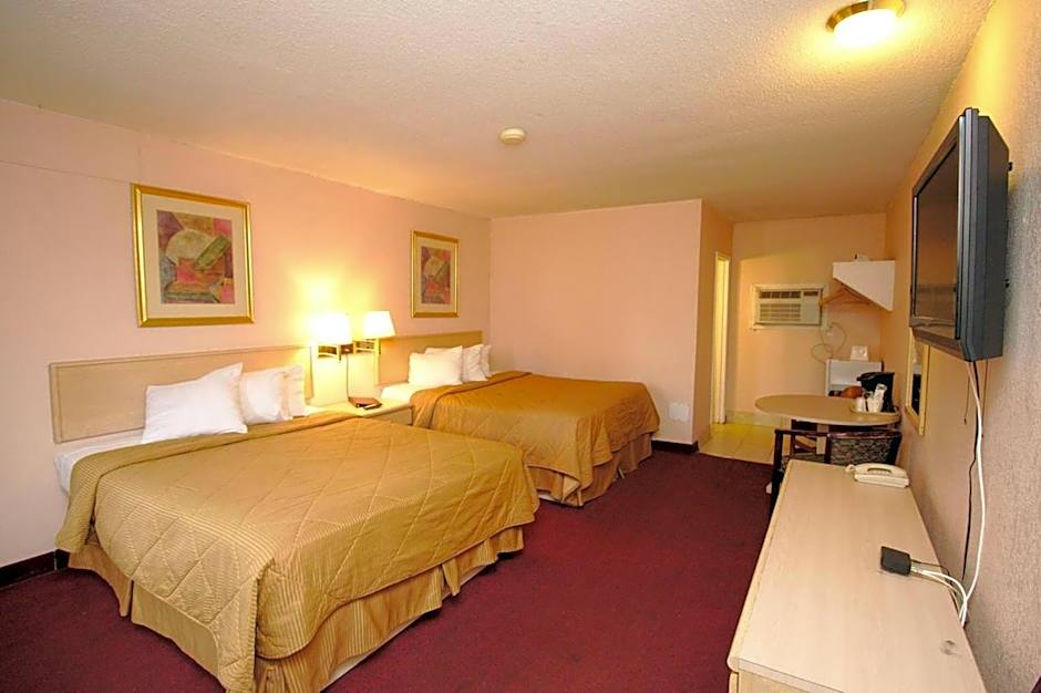 Niagara Lodge & Suites