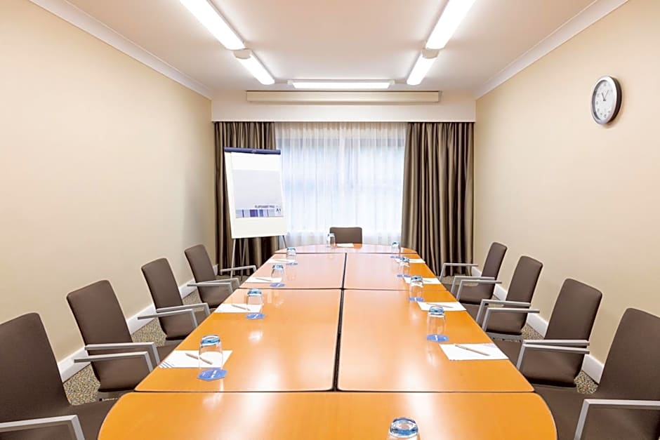 Novotel Newcastle Airport