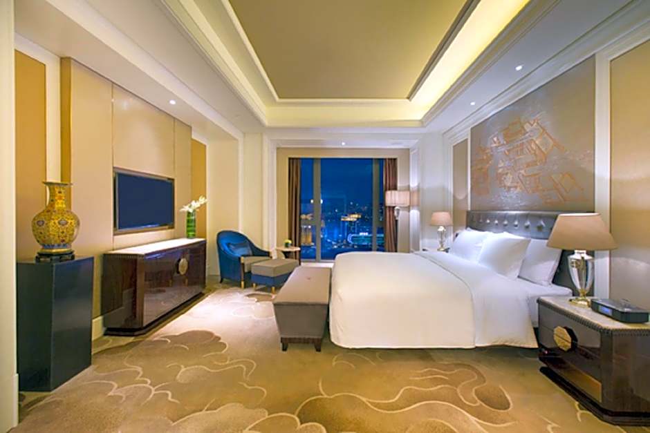 Executive 1 King Bed — 5 fotoğraftan 1. fotoğraf