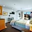 Lorenzo Motor Lodge