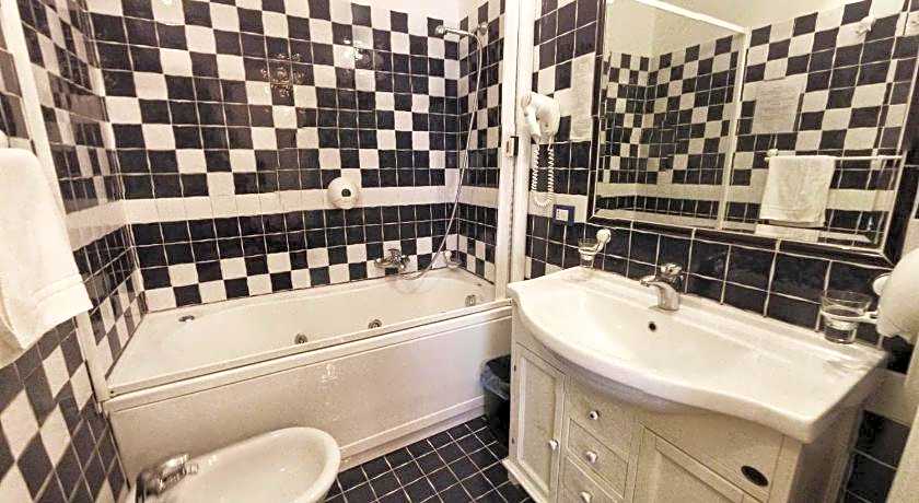 Imperial Rooms Luxury Guest House