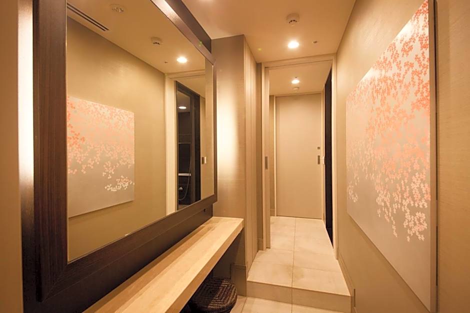 Centurion Hotel Grand Akasakamitsuke Station