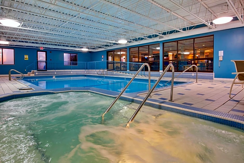 Holiday Inn Express Sault Ste Marie, an IHG Hotel