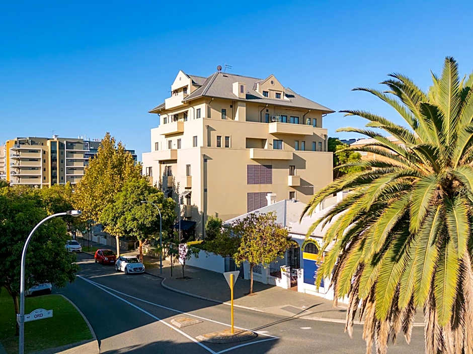 Club Wyndham Perth, Trademark Collection by Wyndham