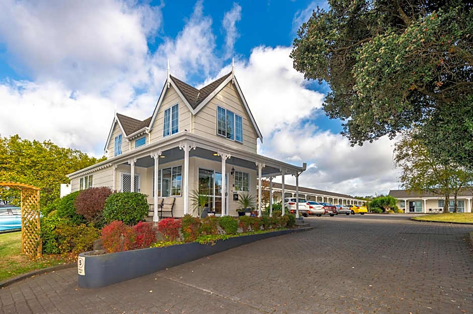 Kings Court Motel