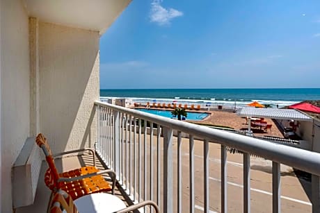 King Suite with Ocean View - Non-Smoking