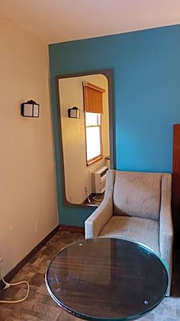 Queen Room - Disability Access