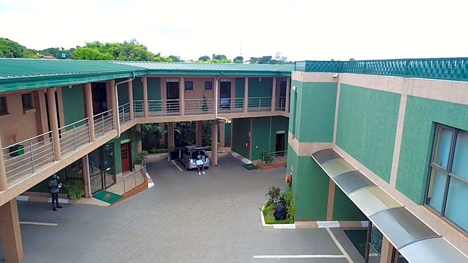 Vhafamadi Bed And Breakfast