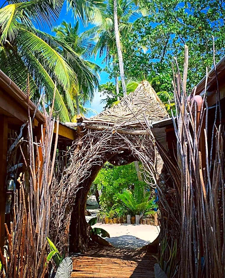 Thari Fushi Luxury Maldives -All Excursions Included -