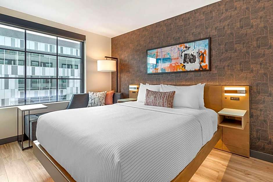 Cambria Hotel Denver Downtown RiNo