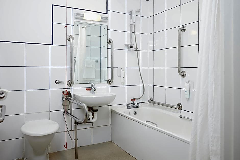 Crossroads by Chef & Brewer Collection