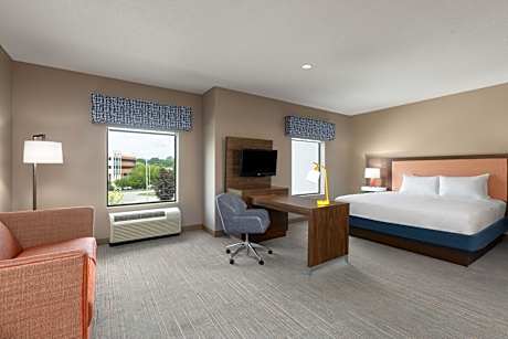 King Studio Suite - Non-Smoking