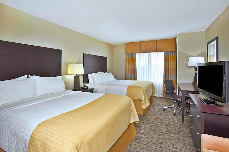 Holiday Inn & Suites Green Bay Stadium by IHG