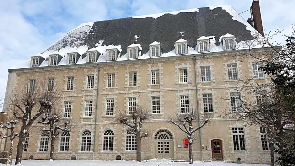 Hôtellerie Saint Yves