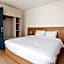NewCity Hotel & Suites