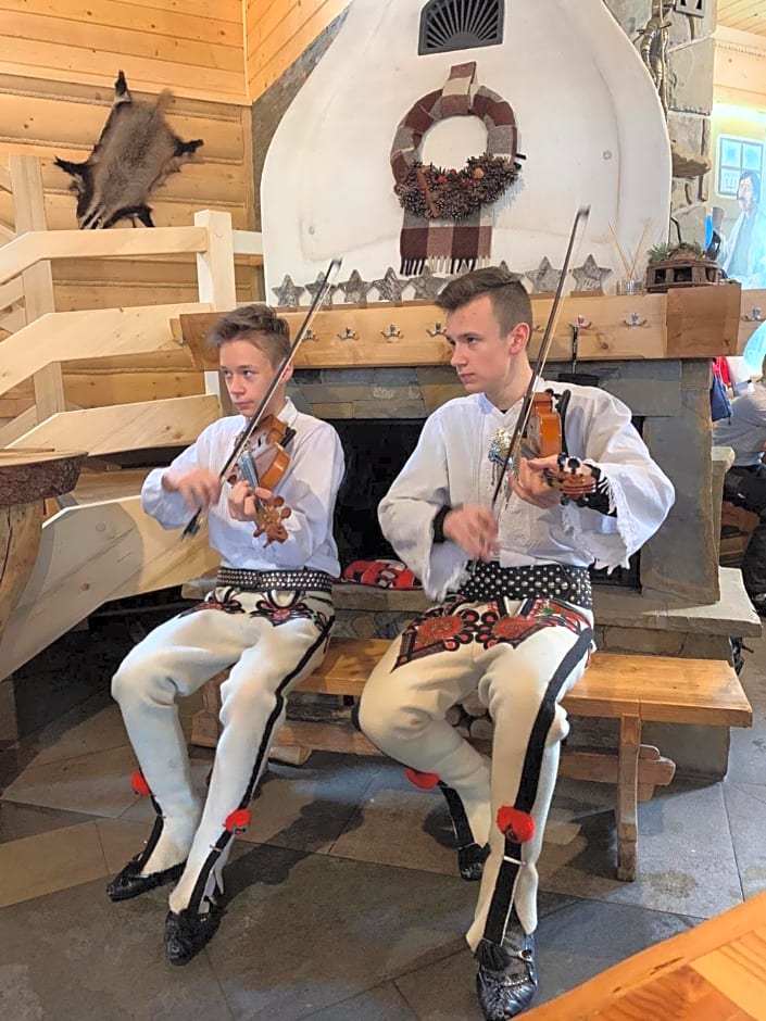 Siumno Izba B&B Brzegi