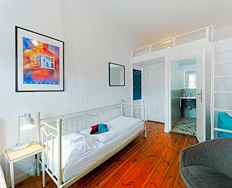 Quadruple Room with Bathroom