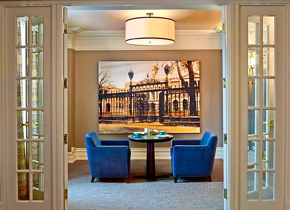 The Omni King Edward Hotel