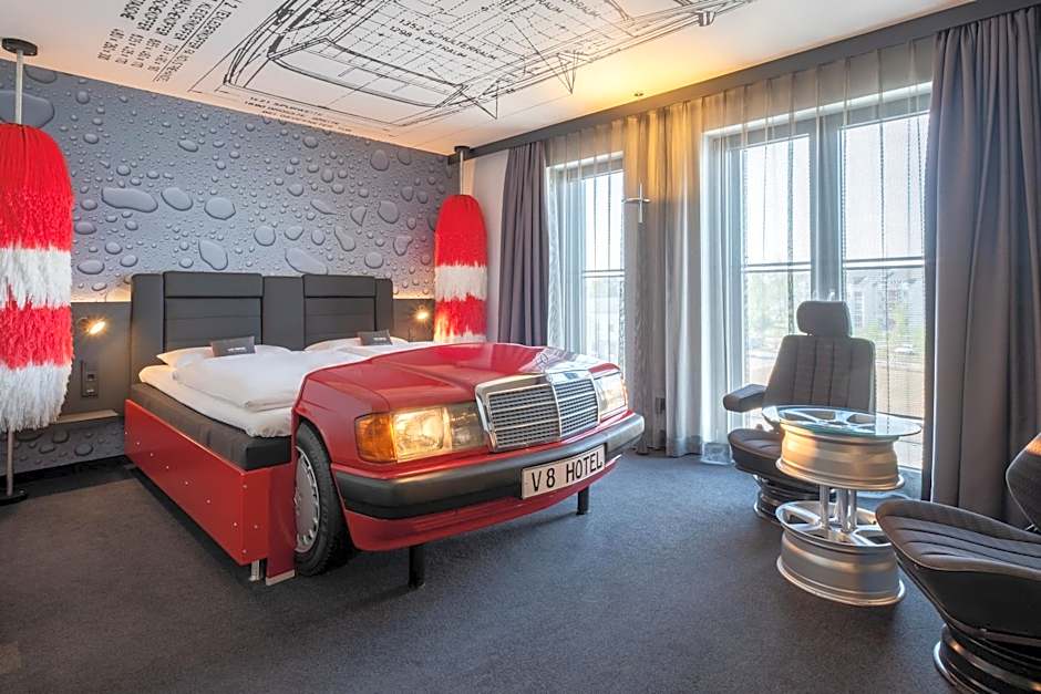 V8 Hotel Köln at MOTORWORLD