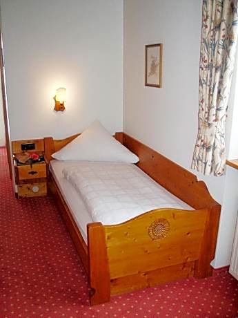 Budget Single Room