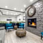 La Quinta Inn & Suites by Wyndham Auburn