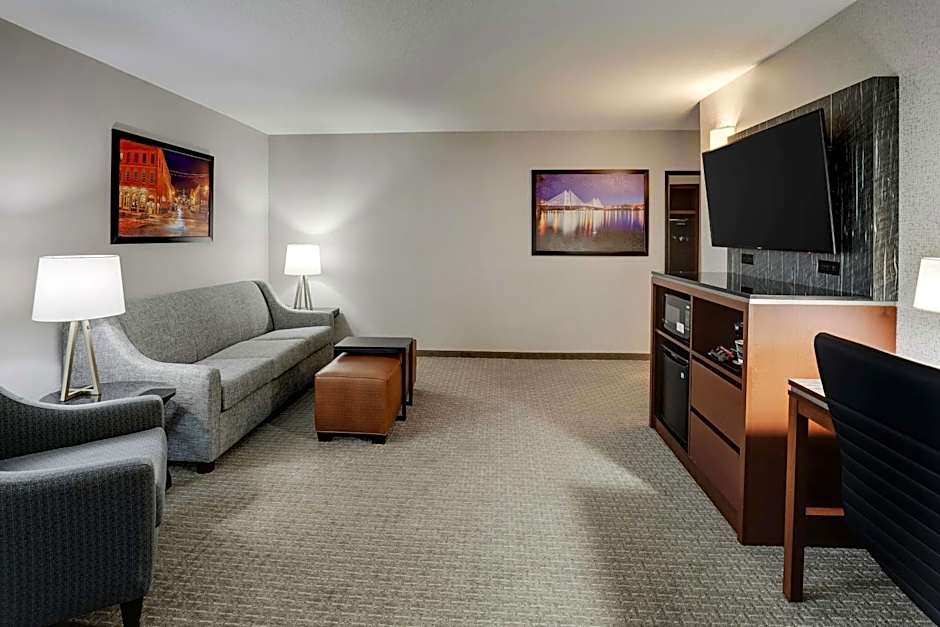 Drury Inn & Suites Cape Girardeau