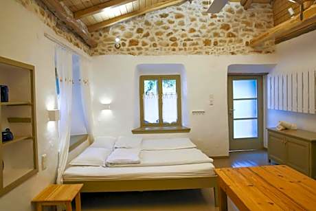 Ghermaniko Guesthouse