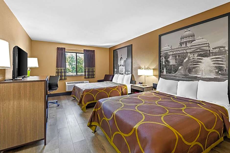 Super 8 by Wyndham Terre Haute