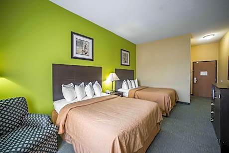 2 QUEEN BEDS NONSMOKING