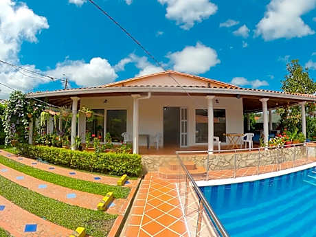 Cómoda cabaña hogareña, Chinácota