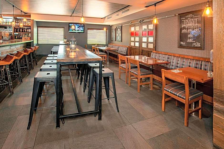 Four Points by Sheraton Newark Christiana Wilmington
