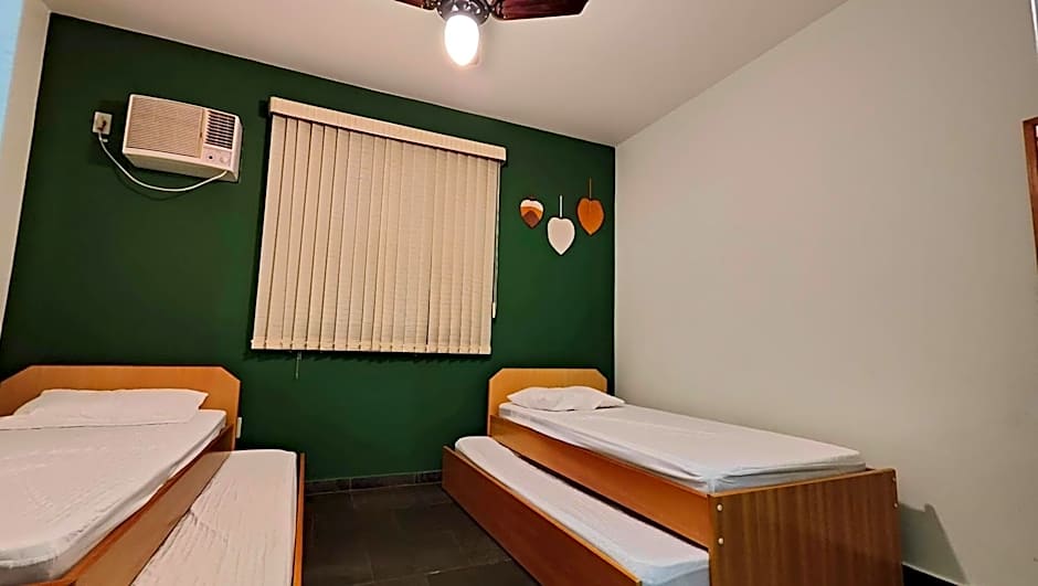 Casinha de Boneca em Juquey