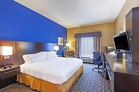 1 Bedroom Mobility Accessible Tub Non-Smoking