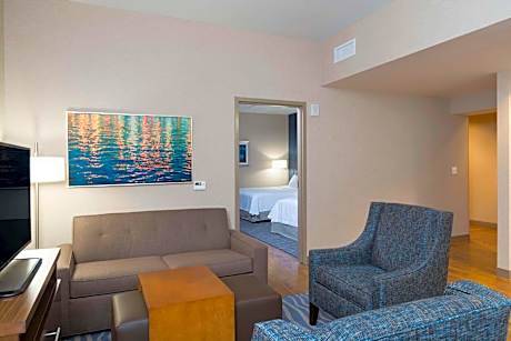 Queen Suite with Two Queen Beds - Non-Smoking