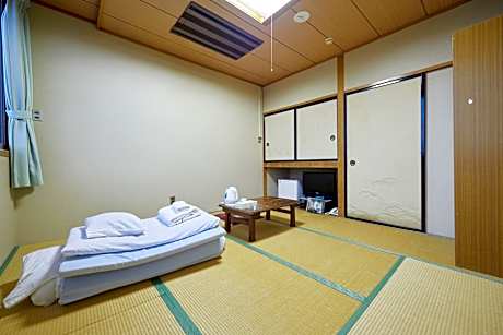 Japanese Style Economy with Shared Bathroom