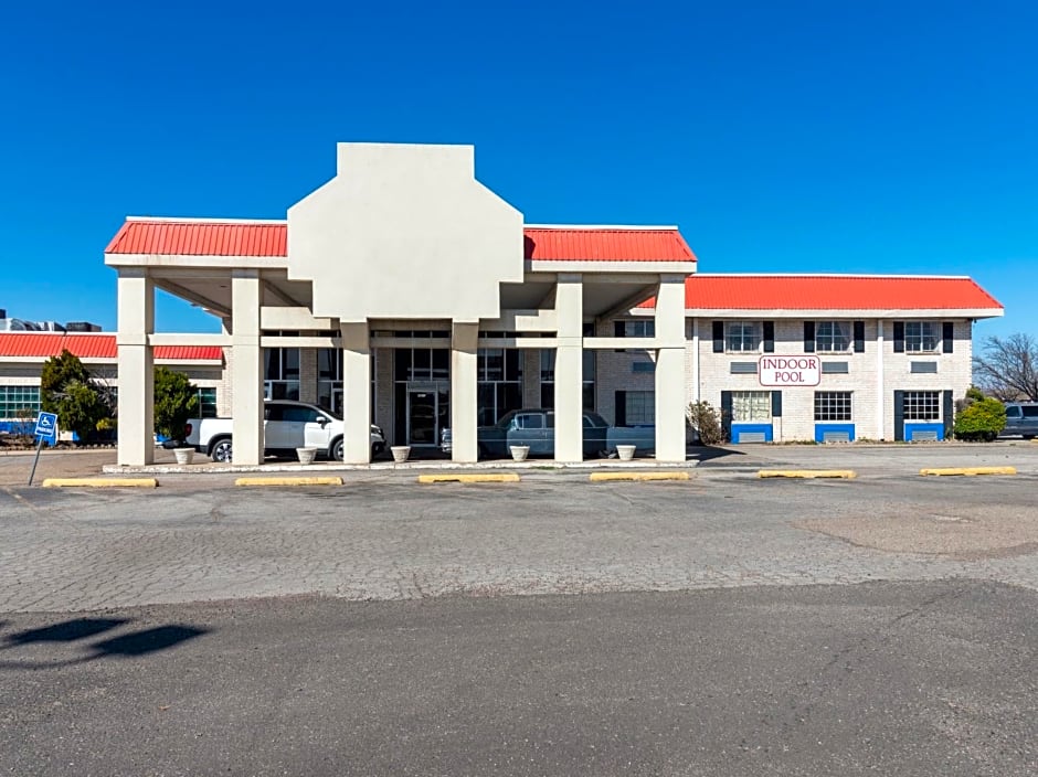 Rest Inn - Extended Stay, I-40 Airport, Wedding & Event Center