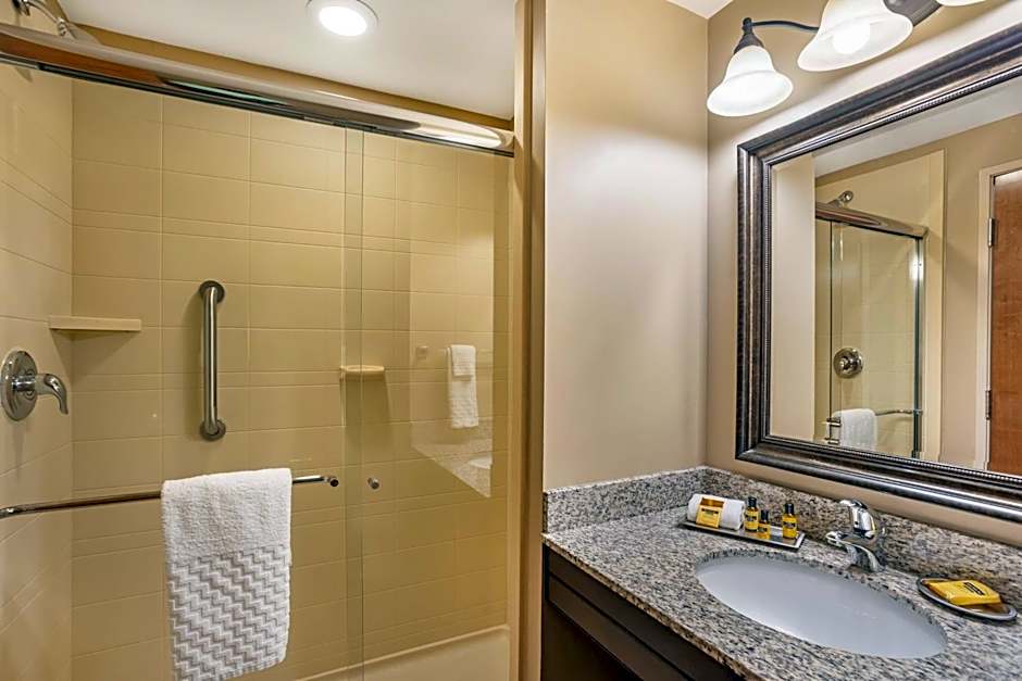 Best Western Plus Intercourse Village Inn & Suites