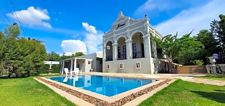 Je t'aime cafe & villa