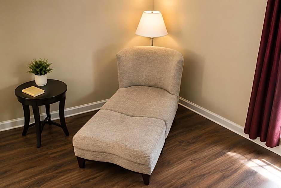 Plantation Oaks Suites & Inn Millington