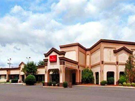 Red Carpet Inn & Suites Northeast Philadelphia