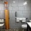 La Quinta Inn & Suites by Wyndham Minneapolis Northwest