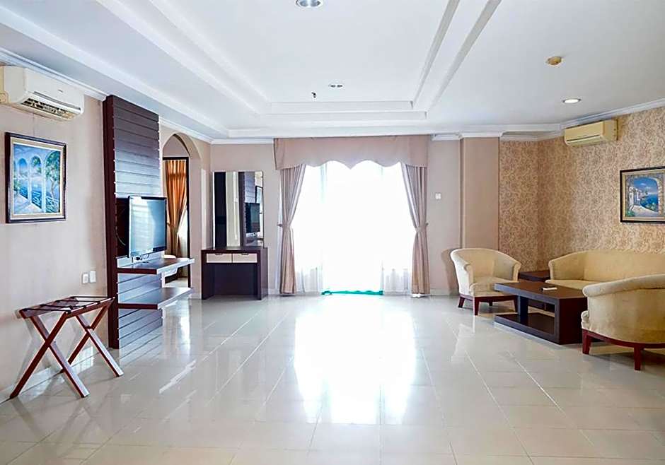 Travellers Suites Serviced Apartments