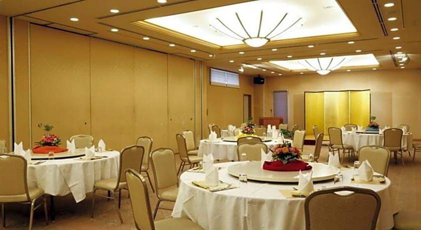 Ako Park Hotel