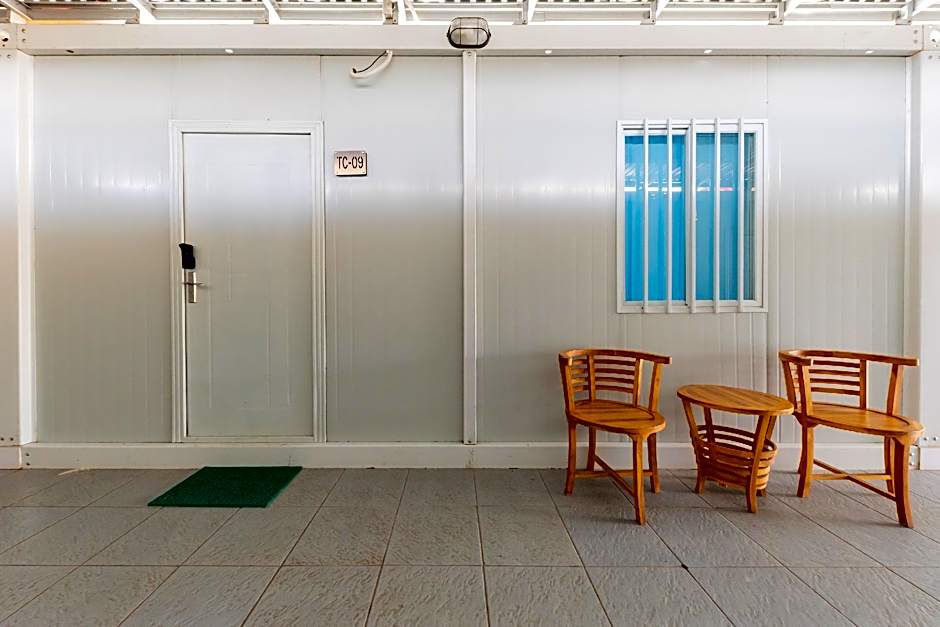 RedDoorz Container @ Teras Cimanuk Garut