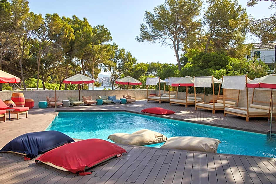 Alua Calvia Mallorca