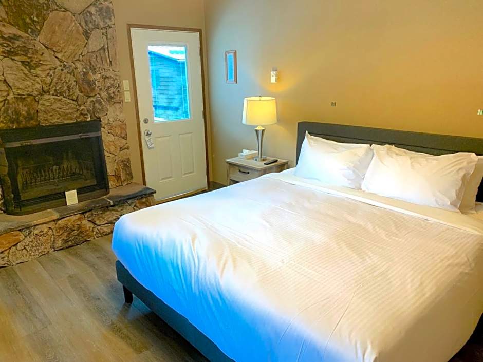 Sunwapta Falls Rocky Mountain Lodge